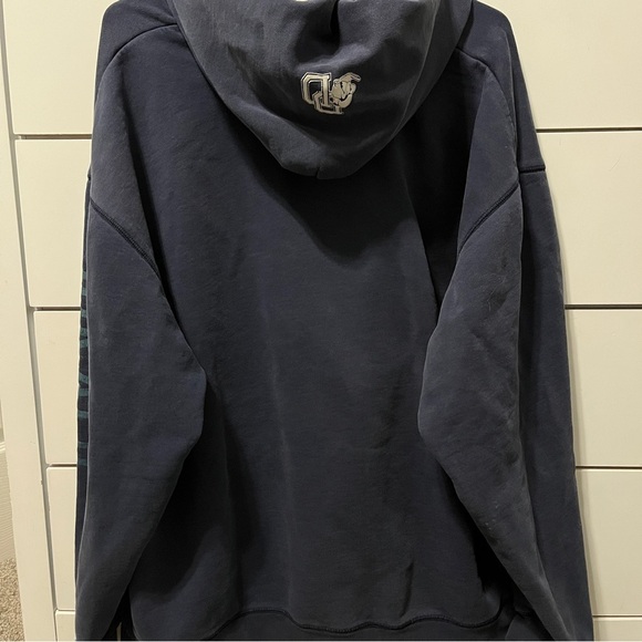 Disney Donald Duck Vintage Embroidered Sweatshirt - Picture 3 of 12